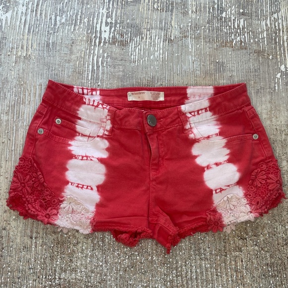 No boundaries sz 7 tie dye shorts - Picture 2 of 8